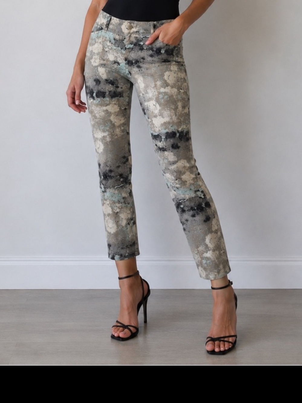 Mossimo Supply Co. Women’s Stretch Multicolor Cotton Pants Size 10